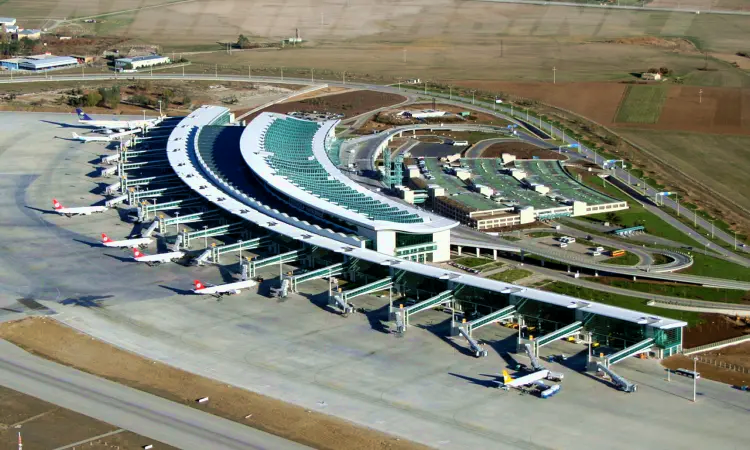 Aeroporto di Adana Şakirpaşa