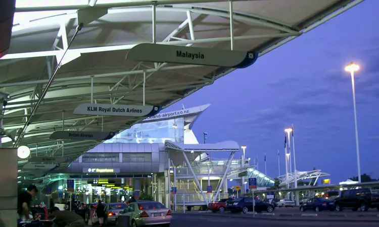 Aeroportul Auckland