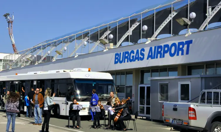 ブルガス空港