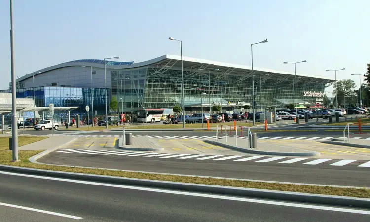 MR Štefánik Havaalanı