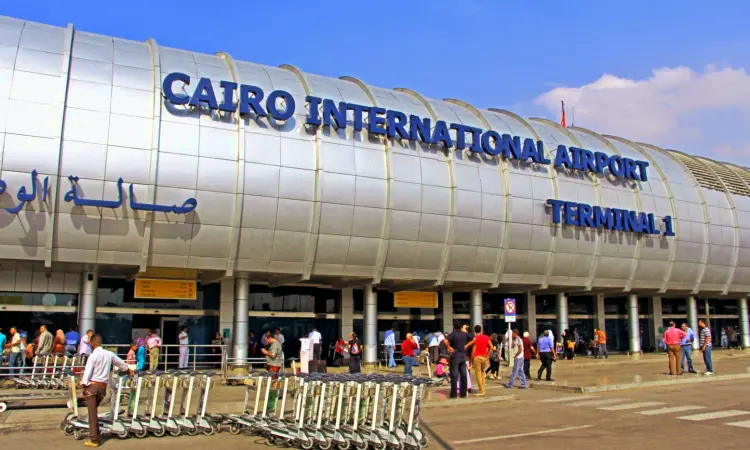 Международный аэропорт Каира