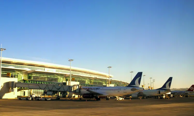 สนามบินนานาชาติเอเซนโบกา