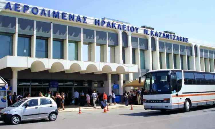Heraklions internationella flygplats "Nikos Kazantzakis"