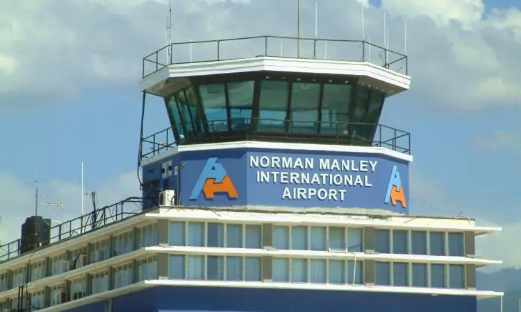 Международный аэропорт Норман Мэнли