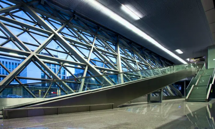 Международный аэропорт Иоанна Павла II Краков-Балице
