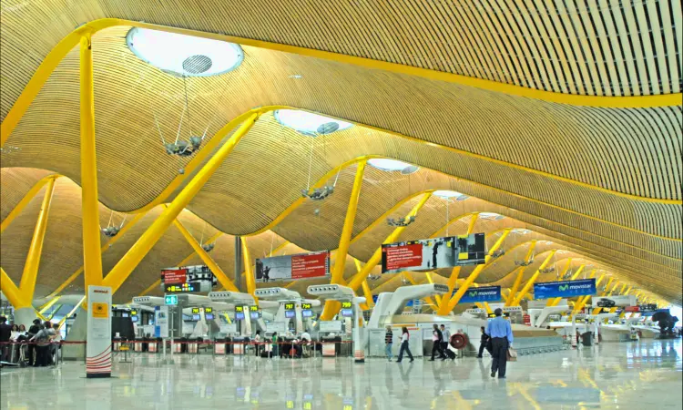 Адольфо Суарес Мадрид – аэропорт Барахас