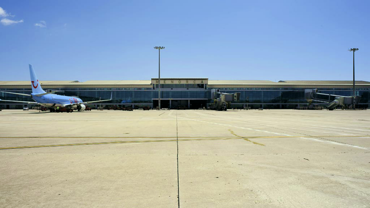 Flughafen Menorca