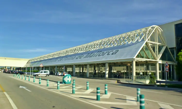 Аеропорт Пальма де Майорка