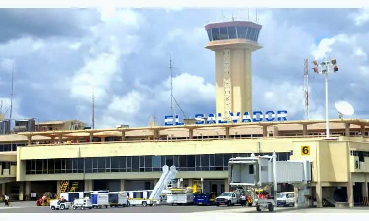 몬세뇨르 오스카 아르눌포 로메로 국제공항