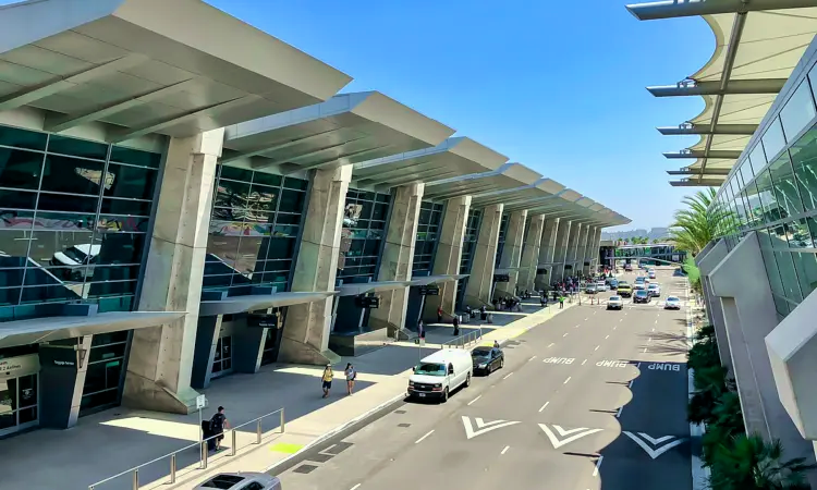 San Diegon kansainvälinen lentokenttä