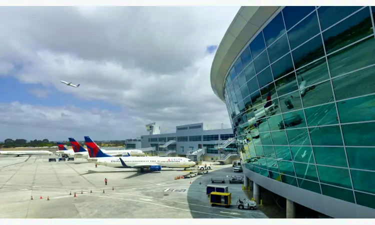 Міжнародний аеропорт Сан-Дієго