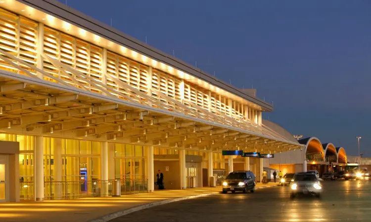 Aeroporto Internacional de Santo Antonio