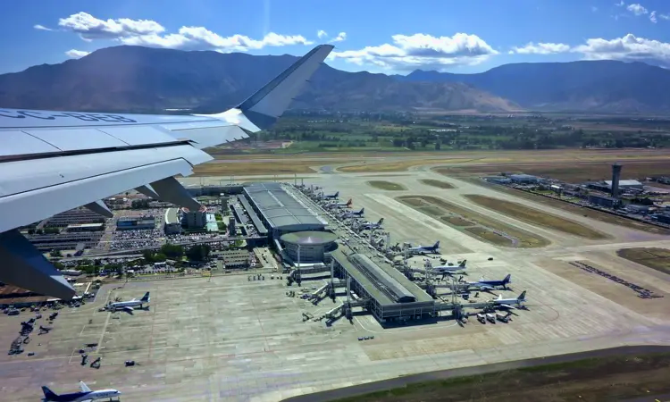 Международный аэропорт Артуро Мерино Бенитес