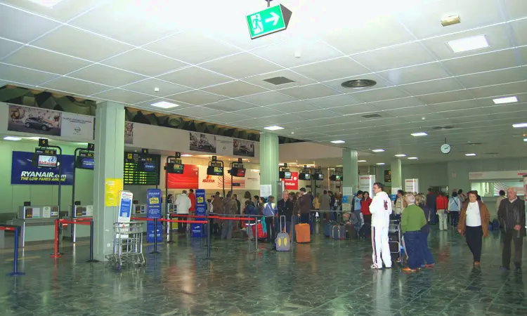 Flughafen Santiago de Compostela