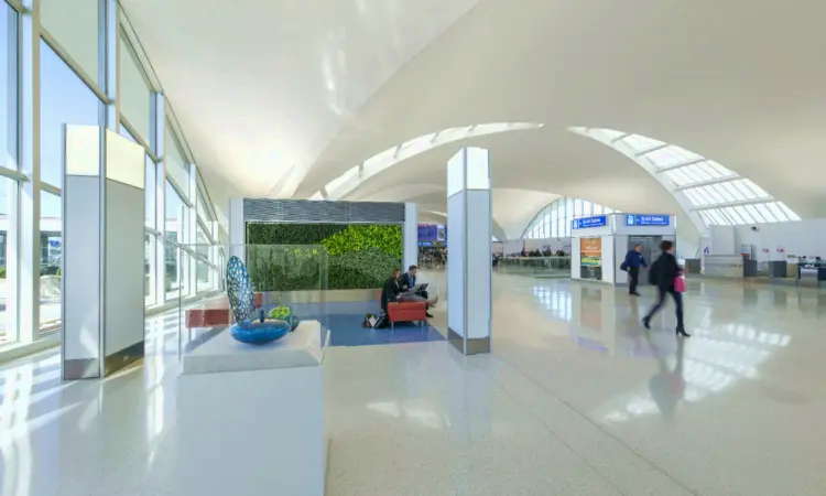 Международный аэропорт Ламбер-Сент-Луис