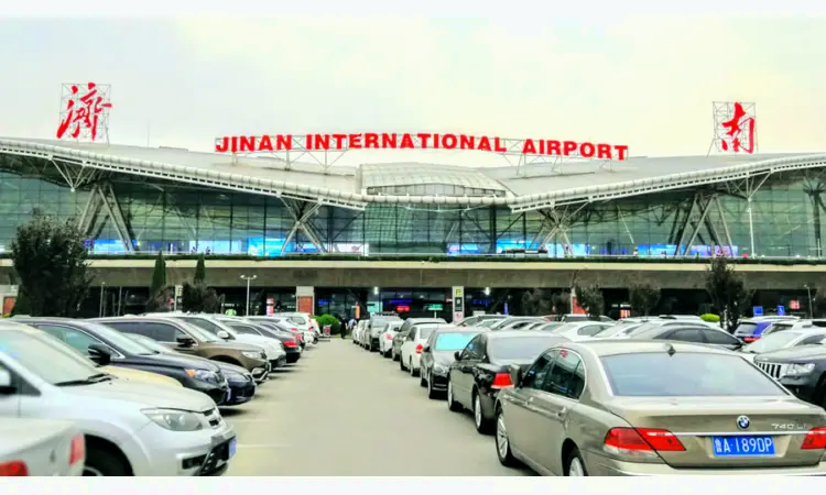 Διεθνές Αεροδρόμιο Jinan Yaoqiang