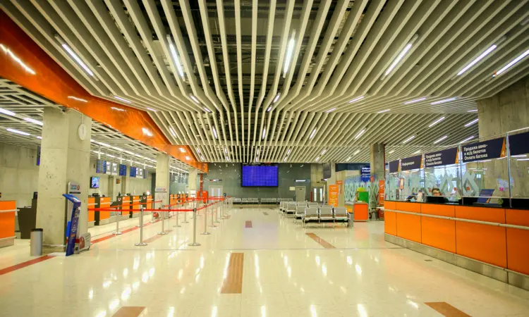 Aéroport international d'Oufa
