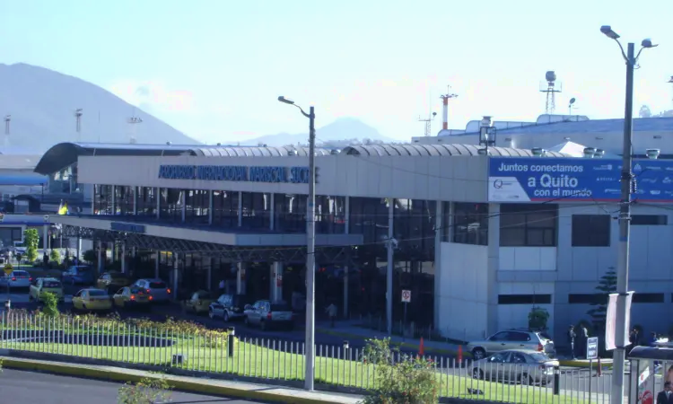 Aéroport international Mariscal Sucre