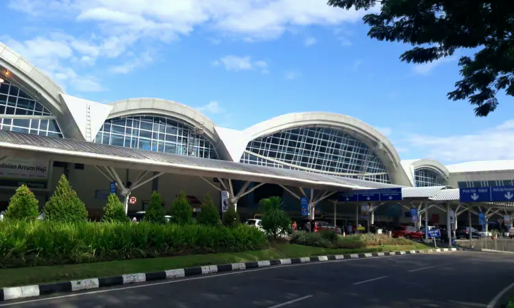Міжнародний аеропорт Султан Хасануддін