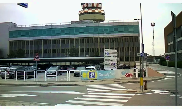 נמל התעופה של ונציה מרקו פולו