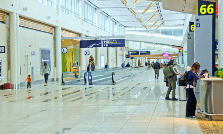 Διεθνές Αεροδρόμιο Έντμοντον