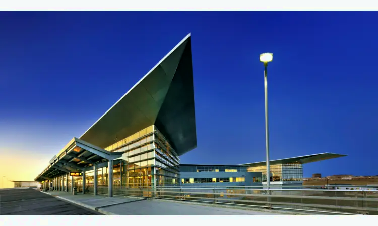 Winnipeg James Armstrong Richardson internasjonale lufthavn